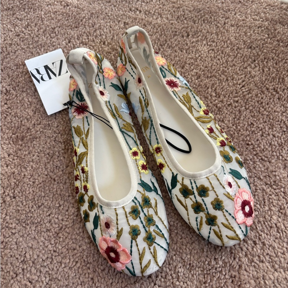 Zara Floral Embroidered Women's Shoes - Cream